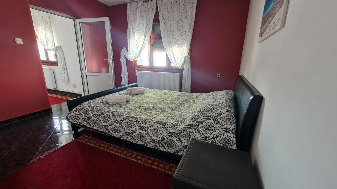 Guest House Koleshevi Byal Izvor Εξωτερικό φωτογραφία